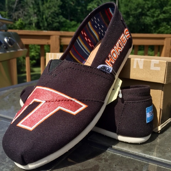 VA Tech Hokies college custom hand painted TOMS - Picture 5 of 8